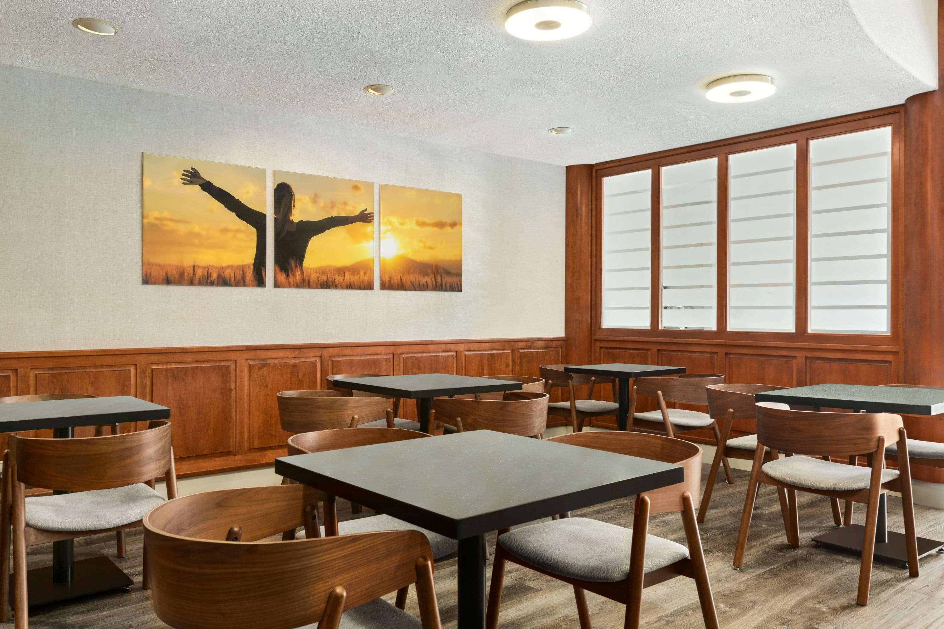 Days Inn By Wyndham Guelph Exteriör bild